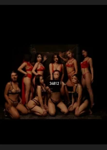 Студентки на выезд