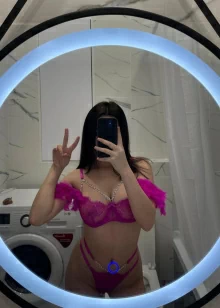 Жанелька на выезд